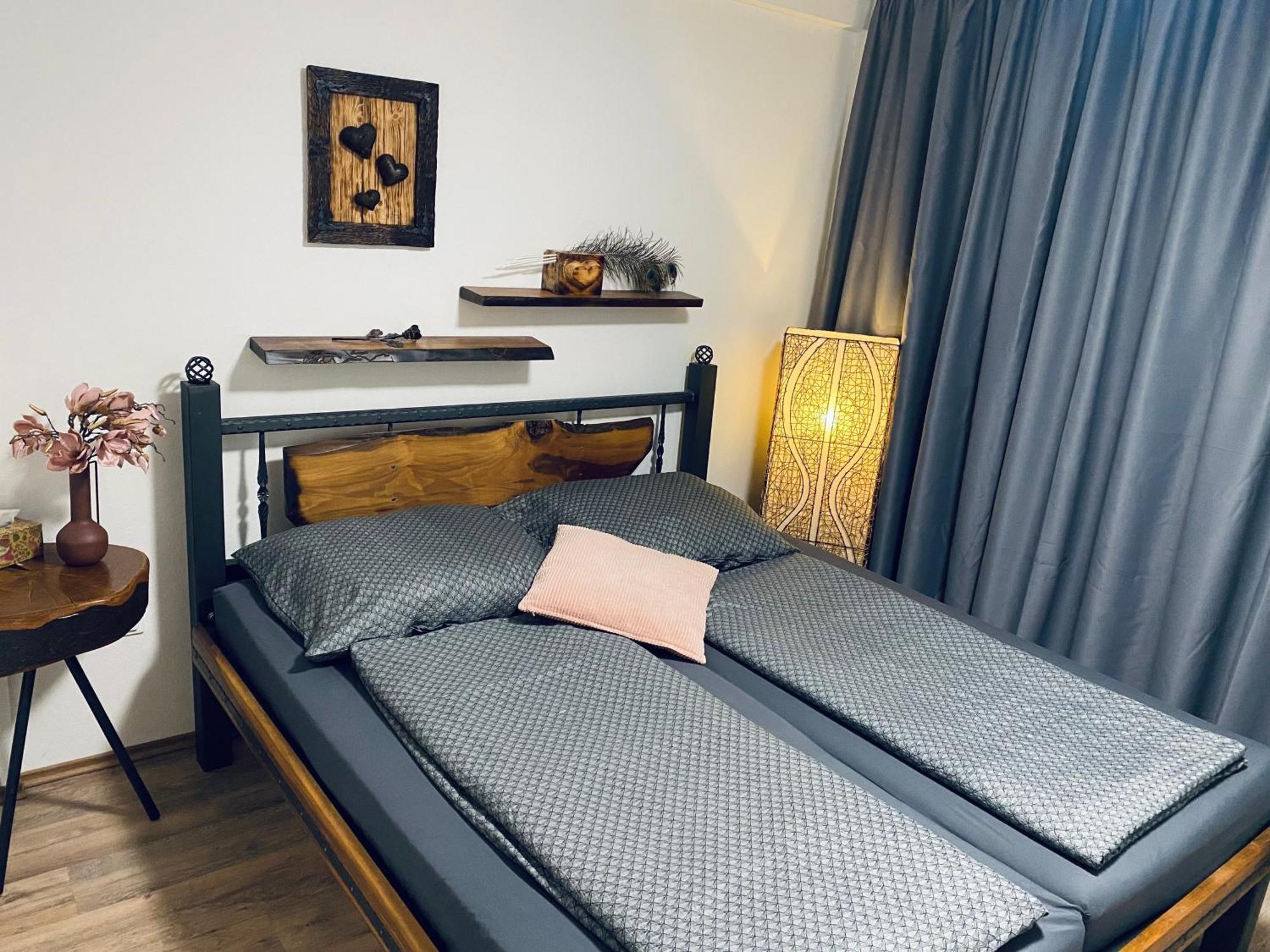 Apartman Slnecna Terasa S Vlastnym Parkovanim Na 2 Auta Apartment Zilina Exterior photo